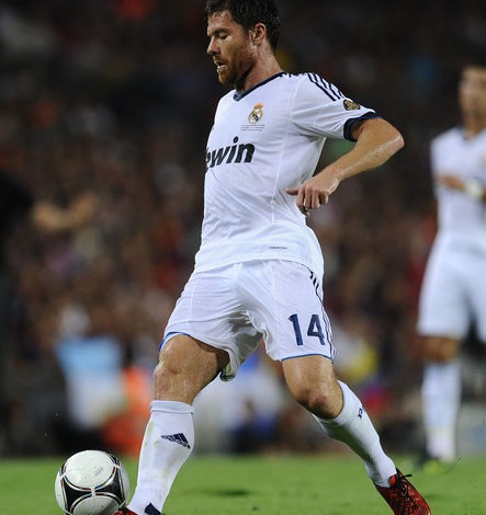 ريال مدريد يرغب في تجديد عقد تشابي لموسمين جديدين imad xavialon