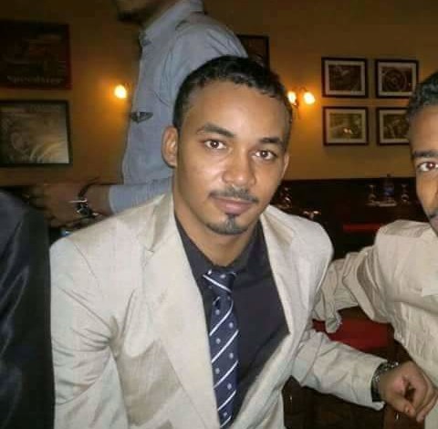 انجاز سوداني مذهل : دكتور عزيز يحرز العلامة الكاملة في إمتحان الزمالة الملكية البريطانية..إكتسح دفعته من جميع أنحاء العالم عزيز محمد علي