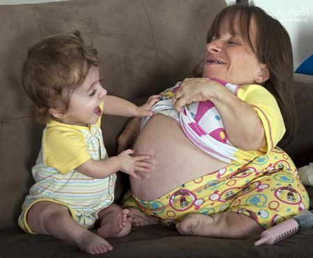 اصغر ام بالعالم حجما تضع مولودها الثالث 1360503377image.aspx 1