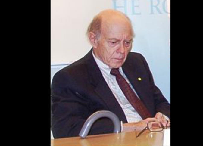 وفاة العالم الأمريكي إروين روز الحائز على جائزة نوبل عن 88 عاما 336327 0