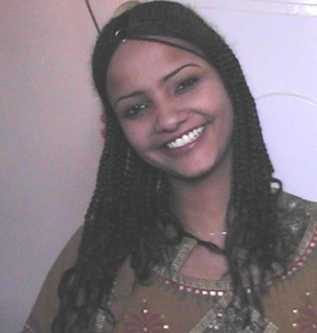 ساندرا كدودة..هل كانت نائمة في احضان عشيقها بينما النشطاء يسهرون، يشتمون ويطالبون السلطات بانهاء اعتقالها؟! ساندرا11