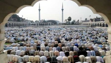 صلاة في اسبانيا