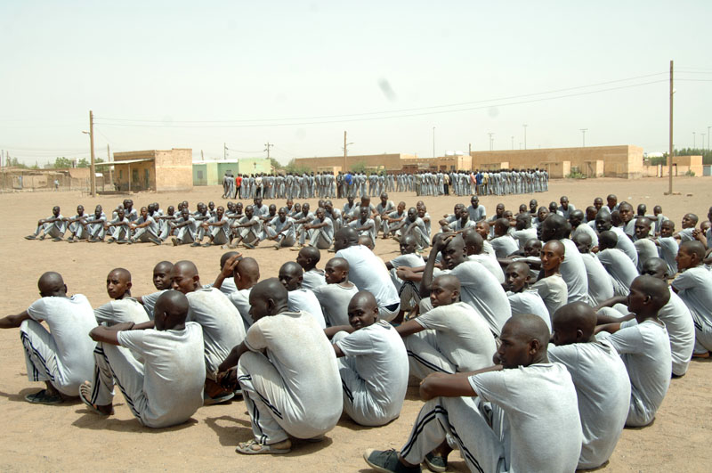 منسقية الخدمة الوطنية: حظر سفر من يتجاوز عمره الـ(42) عاماً عزة السودان 18 الخدمة الوطنية
