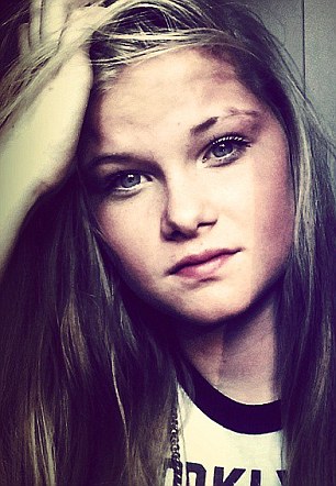 دنماركية تقتل والدتها بـ20 طعنة بمساعدة عراقي بعد مشاهدة فيديوهات لـ«داعش» قاتلة