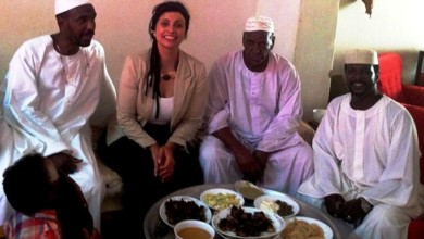 بالصور ...المكسيكية موظفة #السفارة_الأمريكية : تقضي عطلة عيد الاضحى بولاية الجزيرة 112121