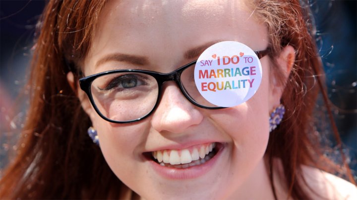 إيرلندا تقرّ زواج المثليين بعد استفتاء شعبي تاريخي زواج المثليين
