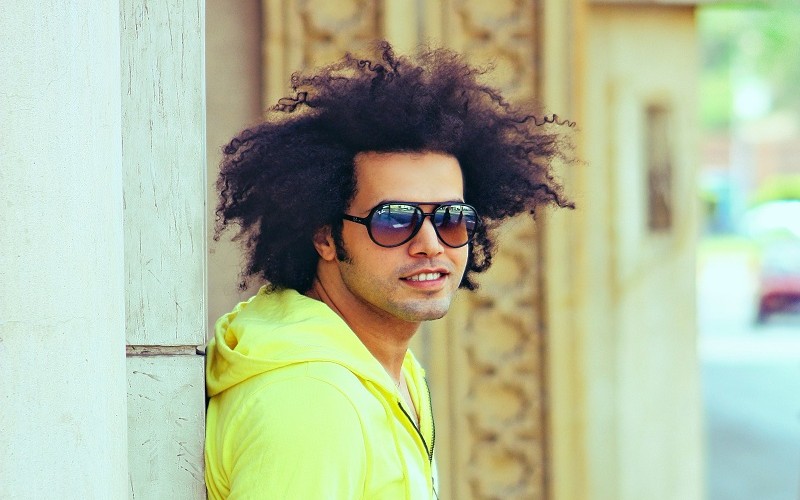 1448352503Yellow outfit old no 3