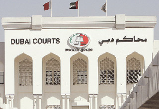 حبس "العربيات المخمورات" وإبعادهن عن الدولة محاكم
