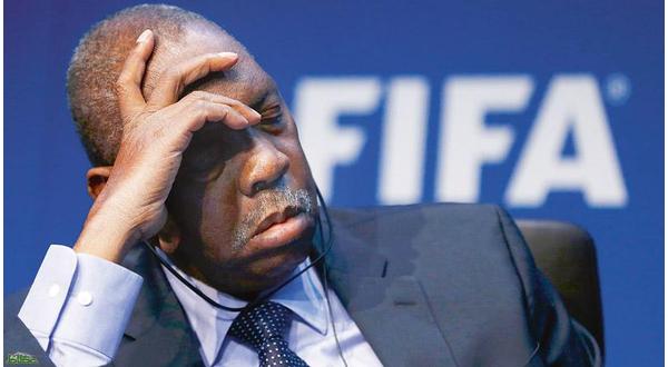 عيسى حياتو رئيس الاتحاد الدولي لكرة القدم المؤقت