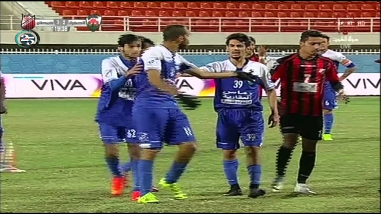 بالفيديو..حكم كويتي يتعرض للضرب المبرح 27053