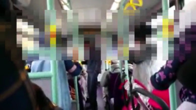 فيديو:"اعتقدت أني لن أغادر الباص حيَّةً".. شاهد لحظات رعب عاشتها فتاة مسلمة في بريطانيا 640x360 7751913573003445991