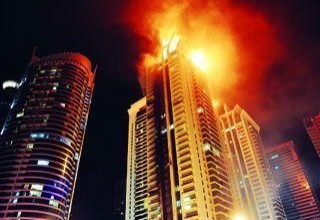 تسجيل وفاه شخص بحريق فندق دبي حريق 3