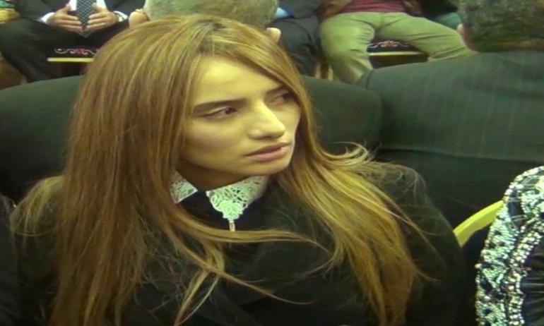 زينة تفاجئ الجميع في المحكمة وتبكي أمام القاضي وتتوسله زينة