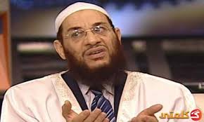 داعية سلفي يعلق علي جمال فنانات ’’جمالهن طبيعي..والاهم الشاسية’’ الداعية اسامة القوصي