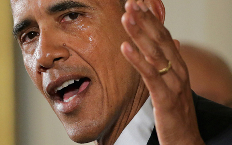 باراك اوباما يبكي