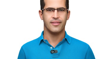 لو بتنسى بسرعة.. كاميرا ذكية تخبرك بمعلومات عن الأشخاص بمجرد رؤيتهم كاميرا للنسيان