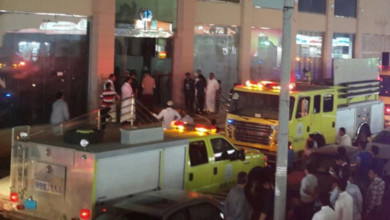 سيدة تجازف بحياتها لإنقاذ ابنها من حريق شب بمنزلهما وتدخل العناية المركزة.. وقريبها يروي التفاصيل حريق نشب في ميزان للتخزين 4 799x450 - سيدة تجازف بحياتها لإنقاذ ابنها من حريق شب بمنزلهما وتدخل العناية المركزة.. وقريبها يروي التفاصيل