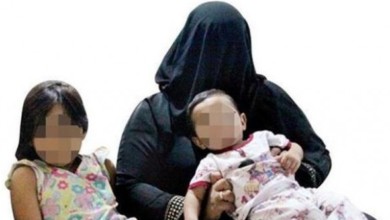 فتاة "باكستانية" تعثر على والدها السعودي بعد 35 عاماً فتاة باكستانية تعثر على والدها السعودي بعد 35 عاماً