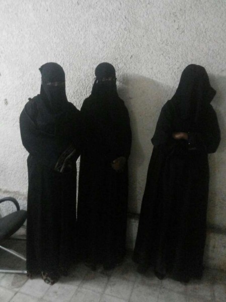 إثيوبيون يتاجرون بـ 3 نساء من جنسهم بتشغيلهن في المنازل وممارسة الدعارة بالسعودية ممارسة الدعارة بالسعودية