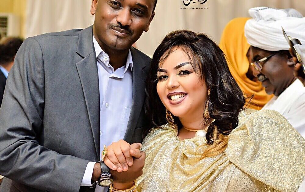 خطوبة الصحفي هيثم كابو من الفنانة ندي القلعة إشاعة تغزو مواقع التواصل الاجتماعي هيثم كابو ندي القلعة