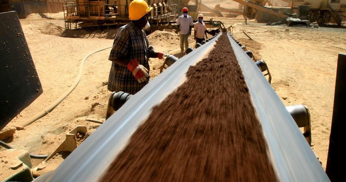 السودان :خمس شركات بريطانية ترغب في تصنيع المجوهرات والأحجار الكريمة الاحجار الكريمة