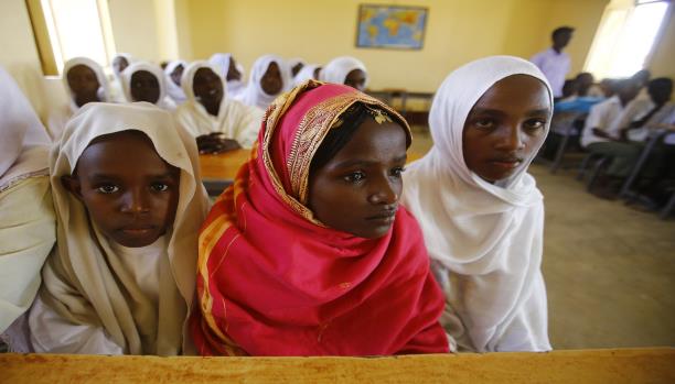 التعليم الثانوي في السودان: بئر معطلة وقصر مشيد السودان