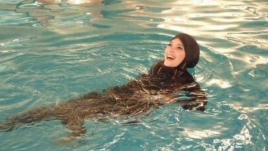 "المايوه الإسلامي" يجتاح الاسواق.. وMarks & Spencer يبدأ بعرضه وسط لندن المايوه الاسلامي