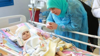 رضيع طفل حضانة