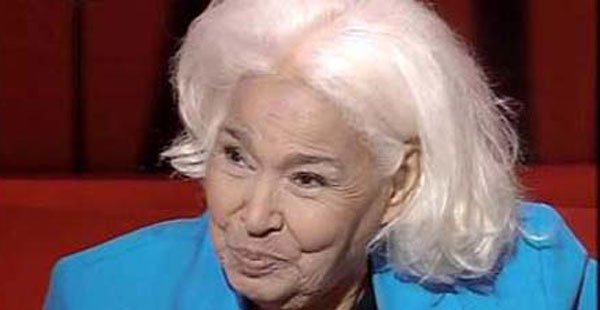 ’’فيديو”: نوال السعداوي: أنا ضد التعريه وضد التغطيه عايزة البنت تلبس زي الولد! نوال السعداوي