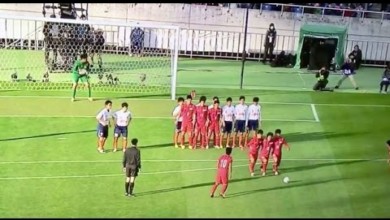 شاهد..إبداع اليابانيين في تنفيذ ركلة حرة 35002