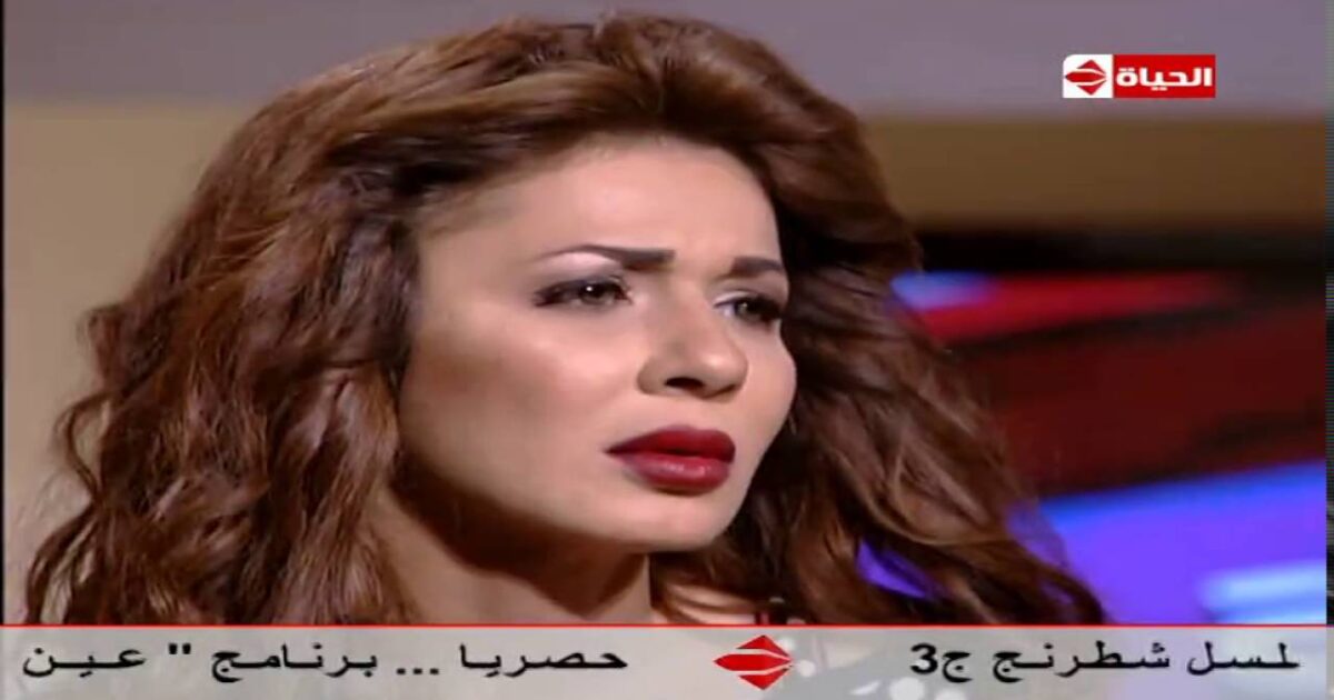 بالفيديو.. خطيب نجلاء بدر يقتحم استوديو الحياة ويقدم لها الشبكة 37304