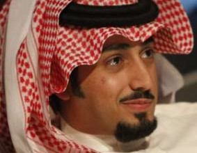 الأكثر تداولًا على ’’تويتر’’...#زواج_الشاعر سعيد_بن_مانع .. ما بين فرحة وتهاني الرجال وحسد النساء سعيد بن مانع