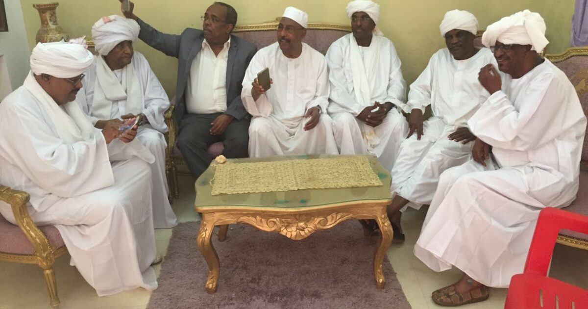 بعد قرار والي الخرطوم بتعيين جمال الوالي ..تحالف المريخ المعارض يصدر عدد من القرارات الوالي المريخ