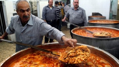 تعرف على "المدينة التي لا يجوع بها إنسان".. بها "تكية" تعمل على مدار العام وتقدم 6 آلاف وجبة يومية تكية المسجد الابراهيمي - تعرف على "المدينة التي لا يجوع بها إنسان".. بها "تكية" تعمل على مدار العام وتقدم 6 آلاف وجبة يومية