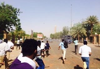شرطة الجامعات.. هل تحد من العنف المنظم؟ عنف - شرطة الجامعات.. هل تحد من العنف المنظم؟