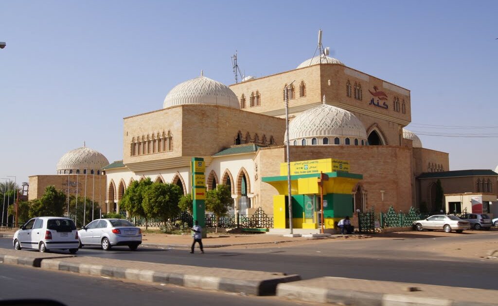“اتصالات” تبيع حصتها في “كنار” مقابل 350 مليون درهم كنار