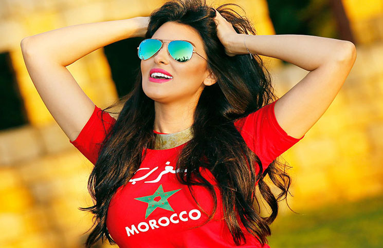 من هي الفتاة المغربيّة “مليحة العرب” التي تقوم بدور الصحافية في “رامز بيلعب بالنار”؟ 1131