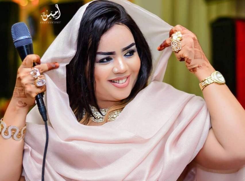 ندى القلعة: أتحدى من يثبت أنني صرحت أن الشباب السوداني مائل للنساء 13686683 1051367094939105 6185685468070067627 n