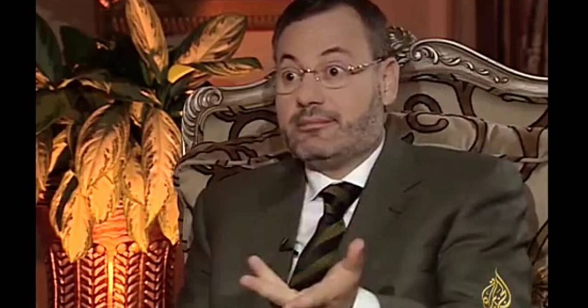 بالفيديو.. الترابي يكشف المتورطين في محاولة اغتيال مبارك 40019