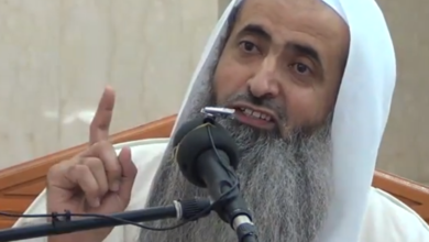 الشيخ أحمد الحواش : لم أرَ أياً من الملائكة ولم يُصلّ أحد منهم خلفي 5783b5cdb5a28