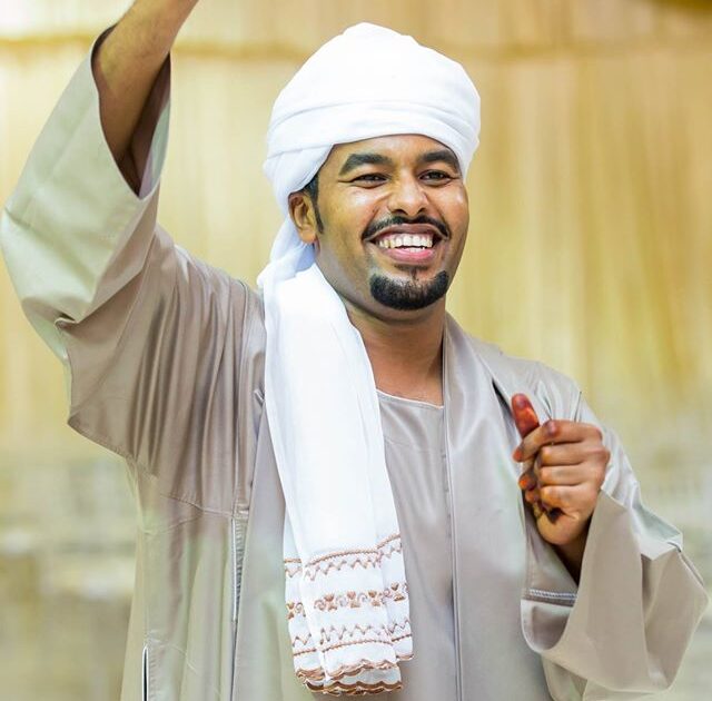 بالصور ..معلق BeIn سبورت السوداني "سوار الذهب " يدخل القفص الذهبي ffff
