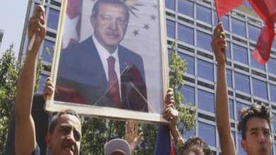 اليونان تعيد لأنقرة مروحية فر بها انقلابيون اردغان - اليونان تعيد لأنقرة مروحية فر بها انقلابيون