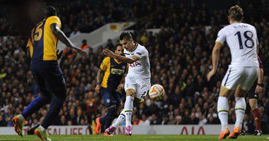 بالفيديو.. استمتع بمشاهدة أفضل 6 أهداف فى التاريخ على طريقة "رابونا" لاميلا