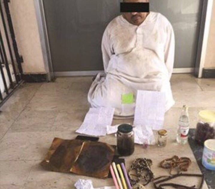 بالصورة .. القبض على مشعوذ سوداني نصب على كويتيات 14102595 1074103806036663 8374513264768436386 n