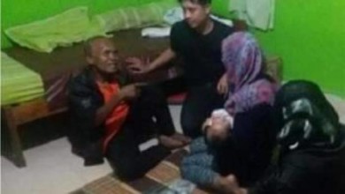 عاد الى منزله بعد عام من وفاته ودفنه اسيوين - عاد الى منزله بعد عام من وفاته ودفنه