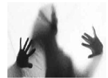 تشغّل ابنتها القاصر في الرذيلة لسداد قرض رذيلة