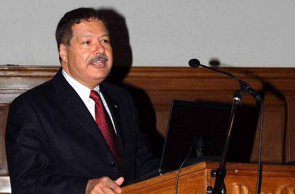 رحيل أحمد زويل الفائز بجائزة نوبل زويل