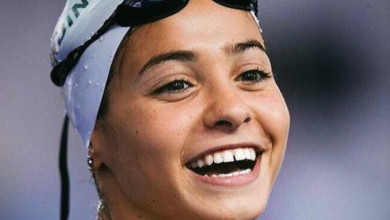 يسرا مارديني.. من لاجئة في عرض البحر إلى الأولمبياد سباحة - يسرا مارديني.. من لاجئة في عرض البحر إلى الأولمبياد