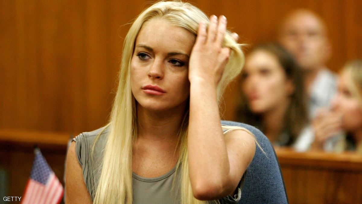 ليندسي لوهان تزور مخيم نيزيب للاجئين السوريين 1 881650