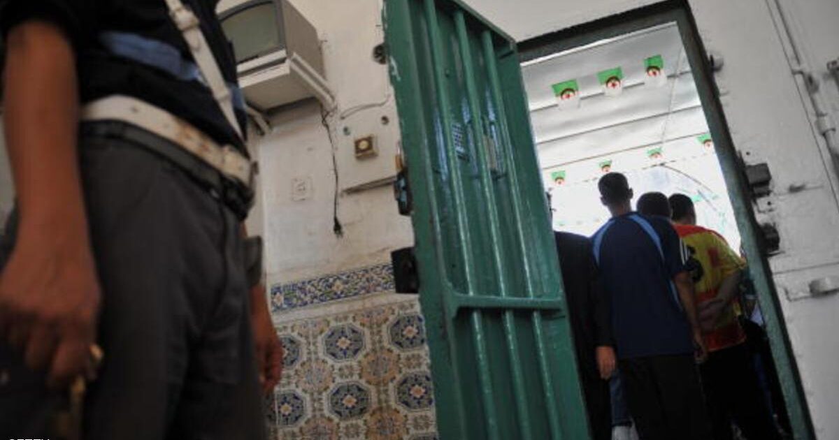 العثور على جثة منزوعة الأحشاء بالنيل الأزرق 1 881900
